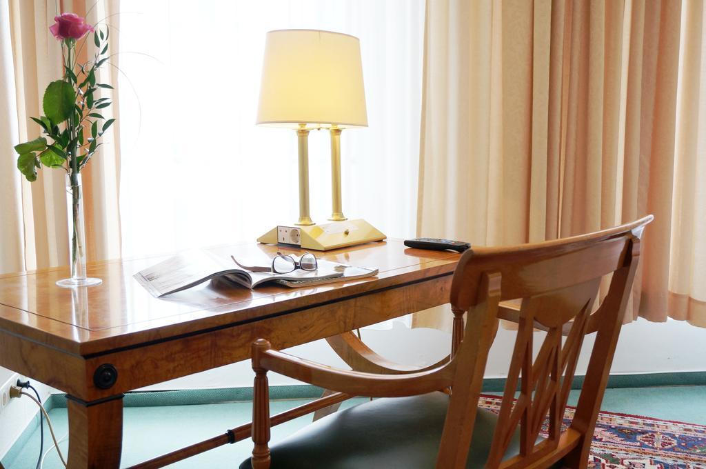 Hotel Goldener Anker Bodenwerder Quarto foto